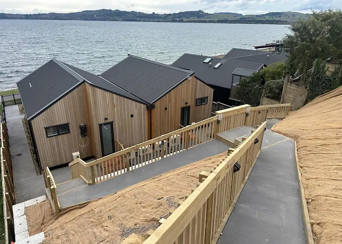 Brand New Lake Front Homes Spa Pool